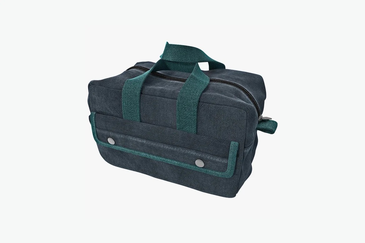 Dual-compartment duffel bag with adjustable straps_0092